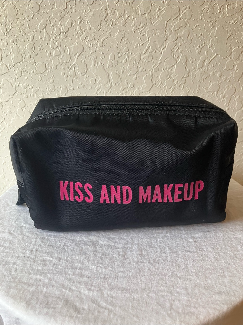 kate spade: Black Cosmetic/Makeup Pouch- “Kiss & Makeup”- Gold Tone